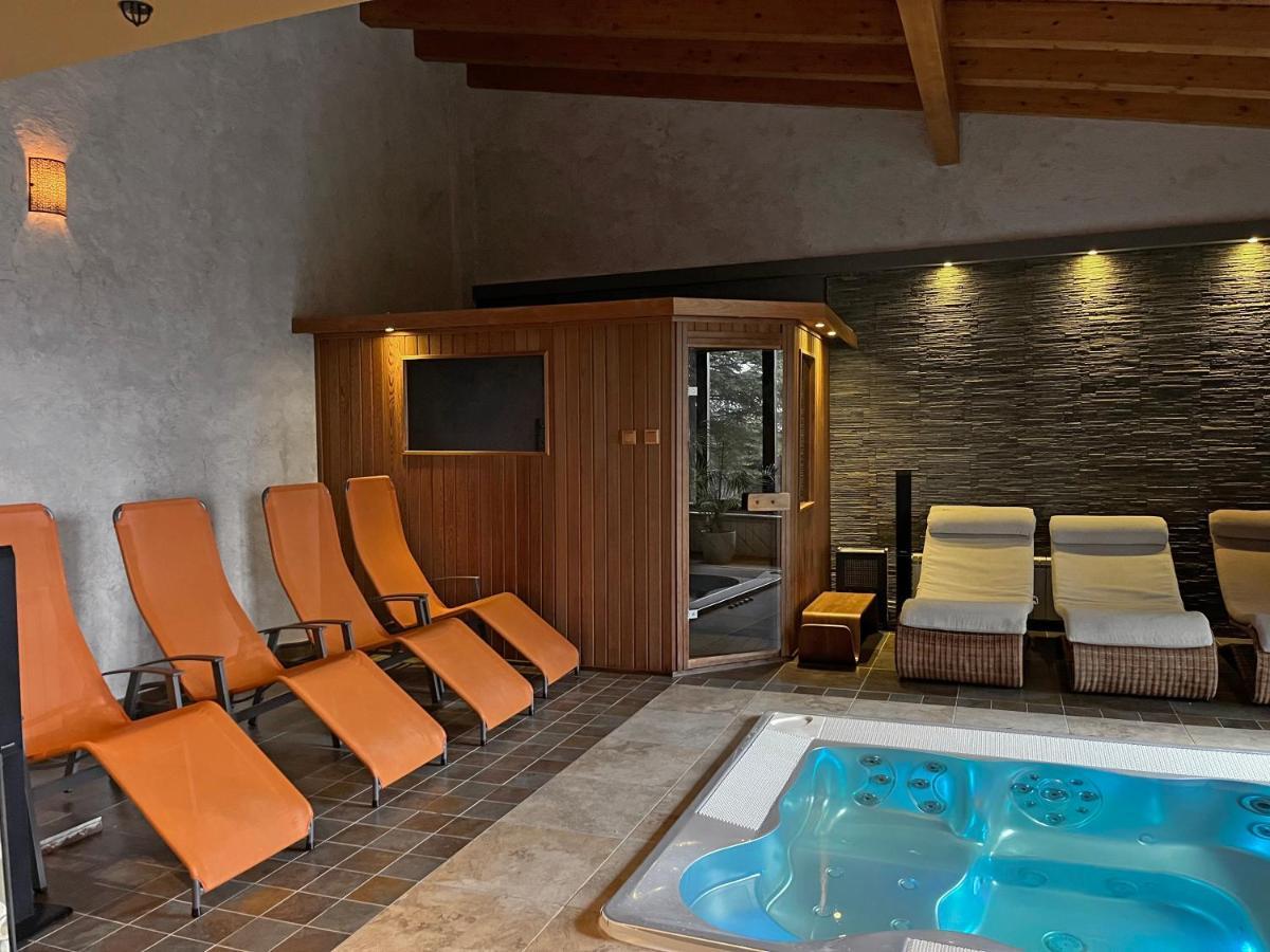 Bazalt Wellness Villa ハルヒータ＝バイ エクステリア 写真