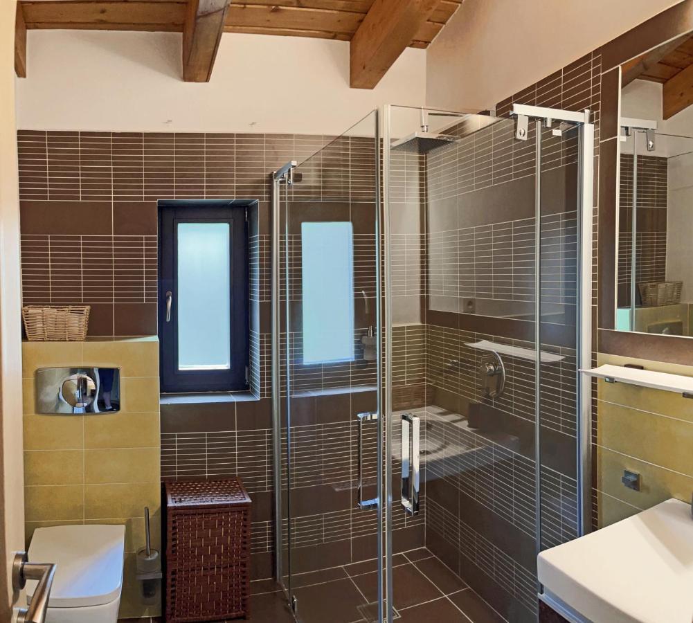 Bazalt Wellness Villa ハルヒータ＝バイ エクステリア 写真
